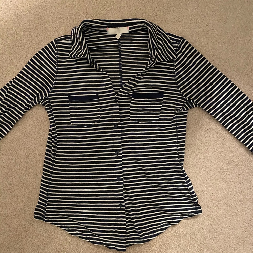 Striped Button Down Collared Top - Picture 2 of 3